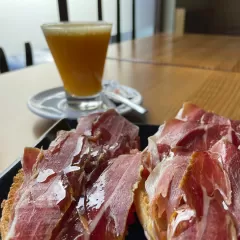 Cafeteria Capri