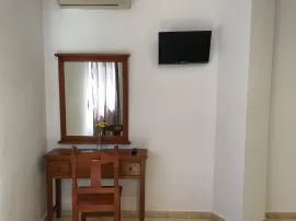 HOSTAL 82
