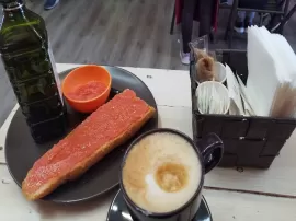 Cafetería Pan y Chocolate