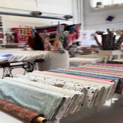 Mercería y Telas Pespuntes