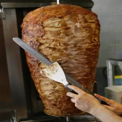 Cafetería-Bar Iqbal Döner Kebab
