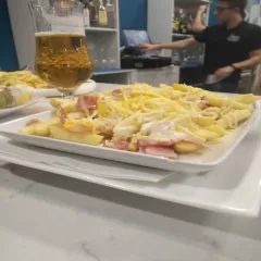 Cafetería Mi Pequeño Cid