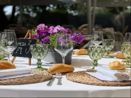 Del Carmen Restaurante