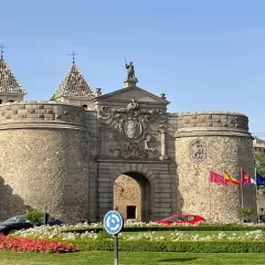Puerta Nueva de Bisagra
