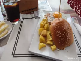 Bar Gurugú