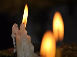 Por qué no puedo dejar de mirar este vela encendida gif