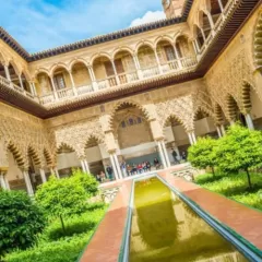 Cómo Visitar El Alcázar De Toledo: Guía Completa